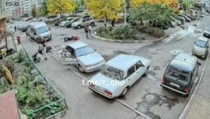 В Краснодаре курьер сбил пятилетнюю девочку, которая выскочила на проезжую часть