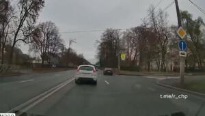 Мамкин гонщег
Наш читатель Ян снял сегодня авторское кино:
Добрый день