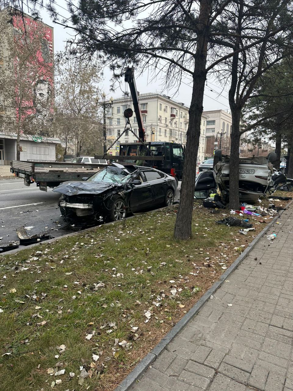 Забрал три жизни
Сегодня ночью в Хабаровске летчик на Audi A5 попытался проскочить перекресток на красный и вынес с дороги Toyota Caldina Забрал три жизни
Сегодня ночью в Хабаровске летчик на Audi A5 попытался проскочить перекресток на красный и вынес с дороги Toyota Caldina