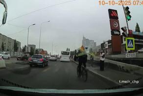 И даже голову не повернул