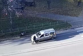 Тот же переход в Петрозаводске, где днем 9 октября сбили инвалида-колясочника