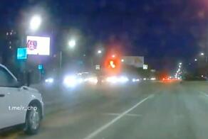 Вчера вечером на Октябрьском проспекте в Череповце под колесами Skoda Octavia погиб 40-летний велосипедист