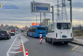 Прокуратура взяла под контроль установление обстоятельств дорожной аварии на севере Москвы