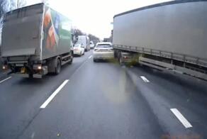 Немного питерского профессионализма

Санкт-Петербург