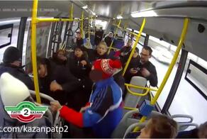 Пацаны билеты не показывают!