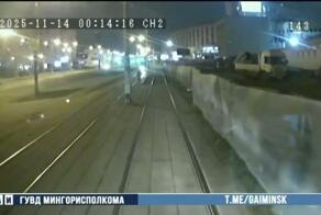 Почему бы не пройтись в состоянии алкогольного опьянения по трамвайным путям

Минск, Белоруссия