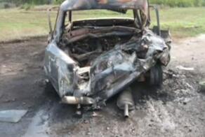 В ходе столкновения фуры с жигулем вспыхнул огонь на трассе