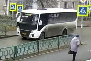 Вчера днем в Краснотурьинске юная особа во время второго ускорения попала под машину на переходе