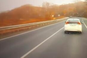 Сегодня утром под Артемом 60-летний водитель Toyota Carib, как сказано в сводке, 