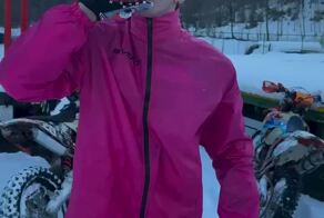 Асфальт не прощает