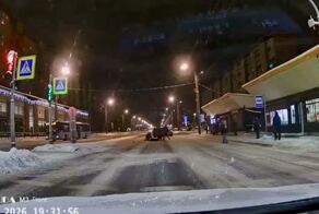 Может пора за такое отбирать машины?