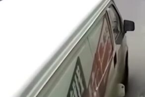 Шнурки не вовремя развязались