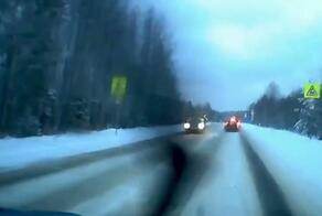 Ленинградская область около Матросово автомобиль сделал обгон, но в поворот не зашёл