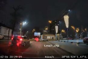 Вчера Кишинев накрыла снежная стихия (так в новостях пишут)