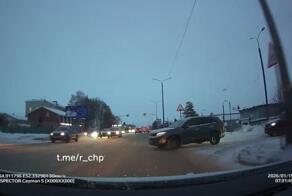 Некая Зульфия из Альметьевска (не шутка) жалуется в интернетах на неадекватного водителя