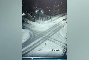 Озимый мотоциклист разминается