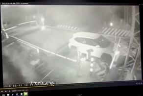 С заботой о вверенном ему имуществе