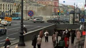 В Питере в чёрный Ауди врезалось сразу 4 автомобиля
