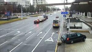 Голоса в голове говорили "Уходи!