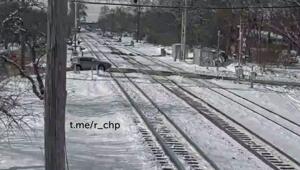 Гвозди бы делать из этих старушек