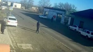 Тяжелые кадры из Кизляра, где вчера утром рядом с переходом насмерть сбили девятилетнего мальчика