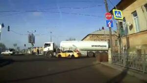 Надеюсь, он сохранился перед выездом на красный