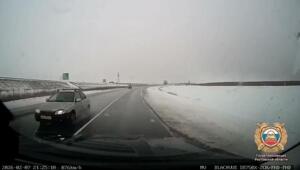 Вчера днем под Аксаем (Ростовская область) 53-летний владелец "Гранты", как гласит сводка, не справился с управлением на закруглении дороги