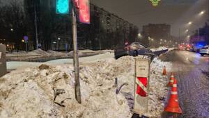 ️На улице 800-летия Москвы водитель автомобиля «Лада», находясь в состоянии алкогольного опьянения, выехал за пределы проезжей части на тротуар, где совершил наезд на пешехода