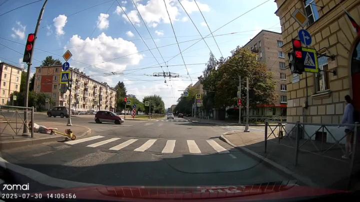 Ещё одна причина, почему надо спешиваться