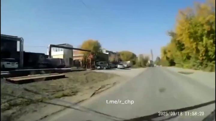 Даже голову не повернул

Сегодня днем в Бердске 19-летний водитель за рулем Toyota сбил 42-летнего велосипедиста