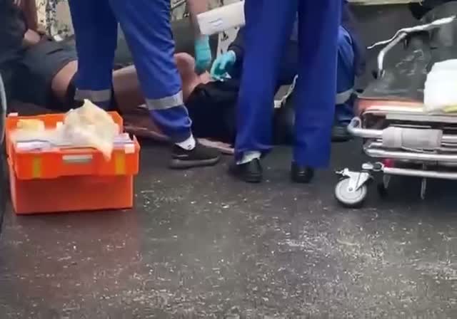В Находке 28-летняя женщина пошла в магазин, оставив 8-летнего сына в Toyota Vits