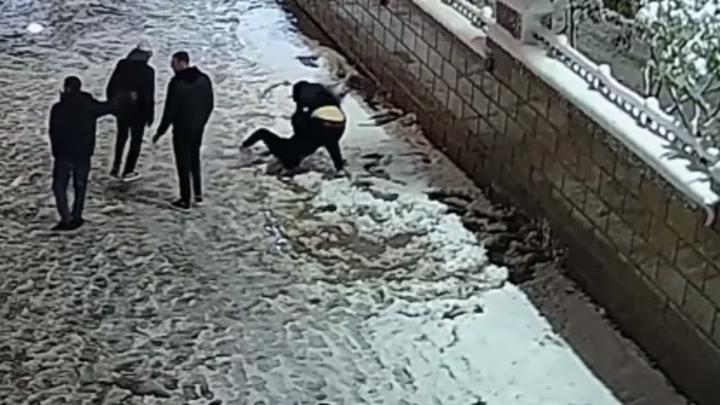 Так много вопросов, так мало ответов…