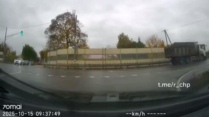 Снято утром 15 октября в Орле