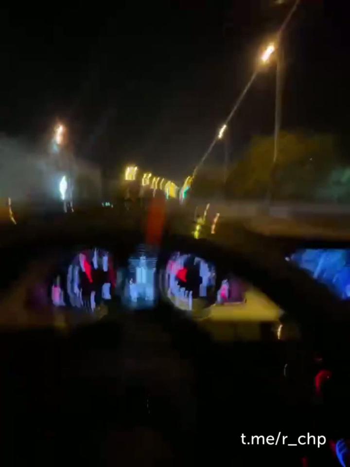 "Чтобы журавль в руках, а клинок в ножнах"

Помните 19-летнего водителя Audi A5 из Хабаровска, который проскочил на красный и убил трех человек в Toyota Caldina?