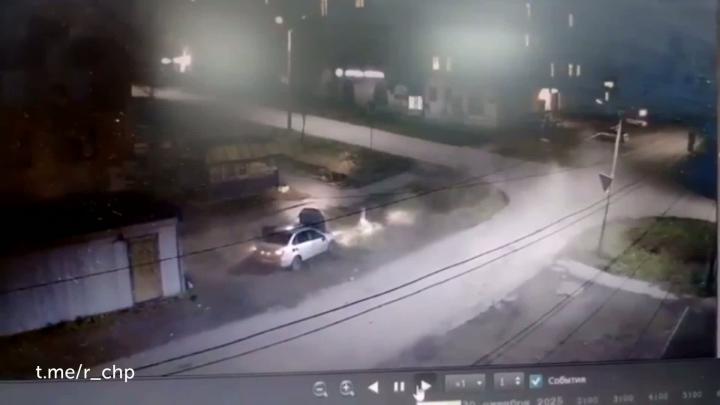 Ловко он катапультировался

Снято вечером 29 октября в городе Куса, что в Челябинской области