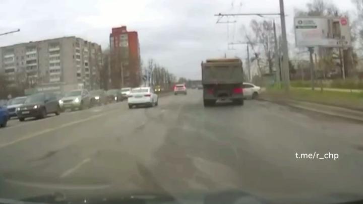 "Вместе весело шагать по просторам"

Вчера днем в Иваново