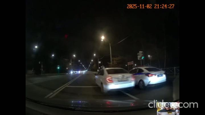 Рег сдал нарушителя гаишникам