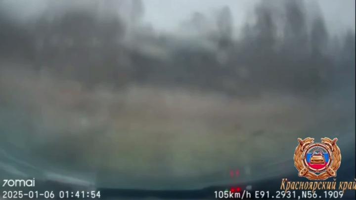 Всему виной, конечно, три шестерки

Сегодня утром под Ачинском, на 666-м км трассы Р-255 "Сибирь"