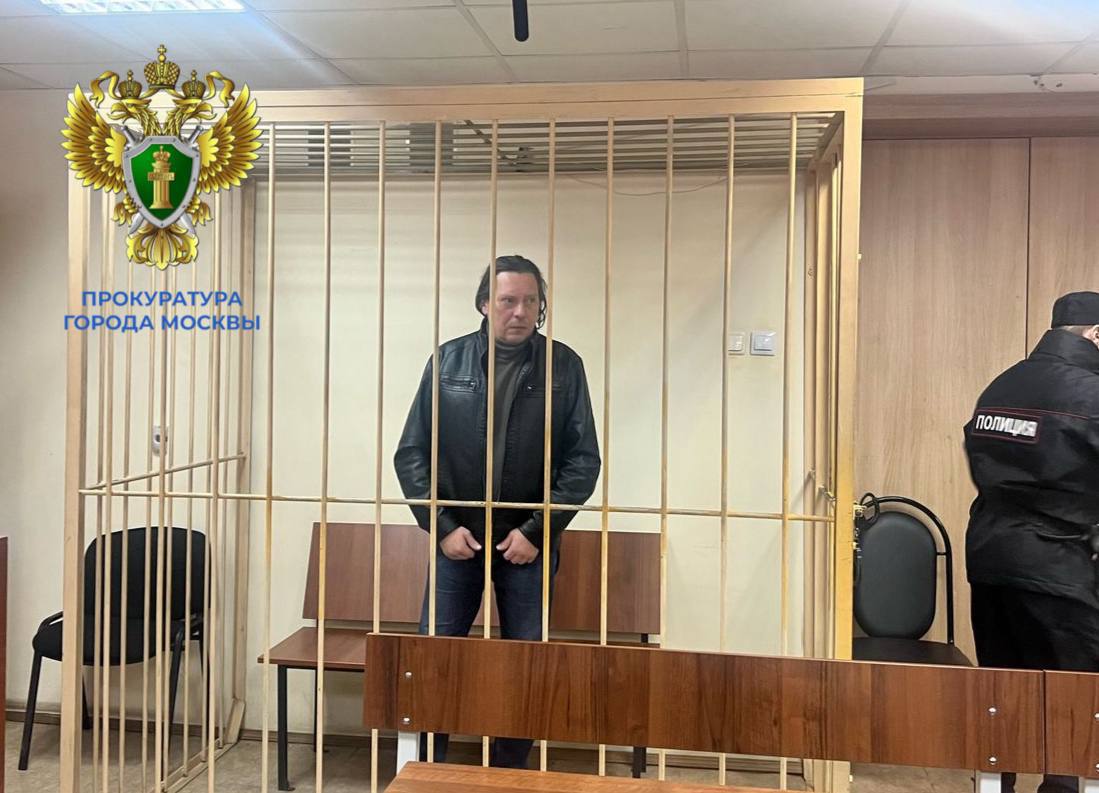 ️С учетом позиции прокуратуры мужчина приговорен к 17 годам лишения свободы за убийство своего внука
 
На основании доказательств, представленных государственным обвинителем прокуратуры Москвы, вынесен приговор в отношении 51-летнего жителя столицы