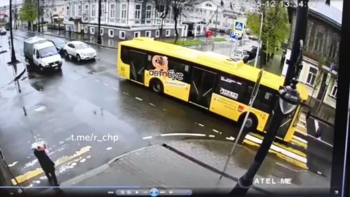 Девятнадцатилетнему Якову Рамидовичу Г