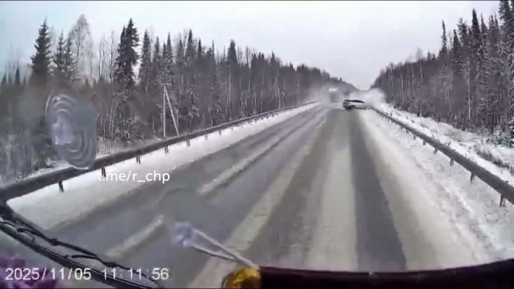 Везде ищи позитив

"Удачная траектория, без жертв (даже все без царапин)",, - сообщает в интернетах некий Сергей