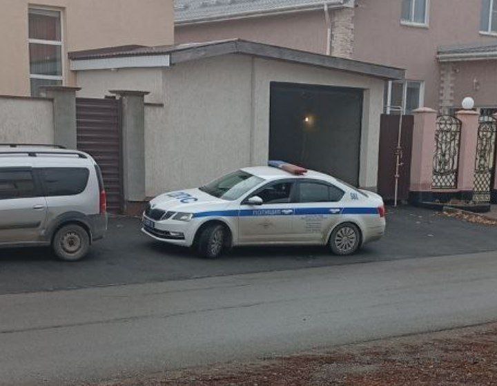 От подписчика из Магнитогорска:

Ехал около 60 км/ч, отвлекся на звук цепи буквально полсекунды - обнял столб, сломал бедро