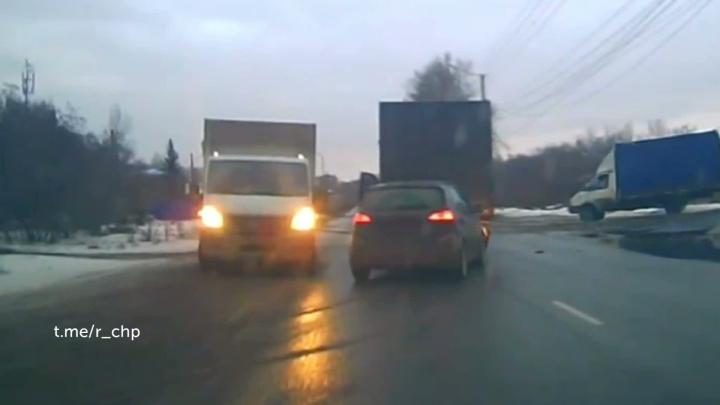 Учимся буксировке по-омски!