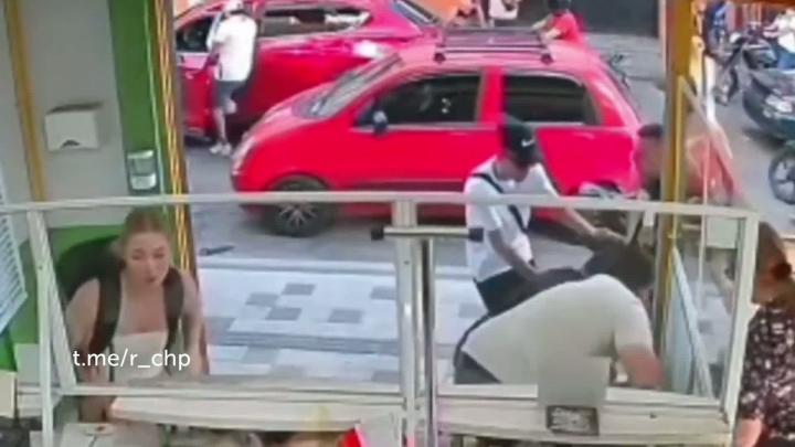 Вора на скаку остановит и телефон заберет…