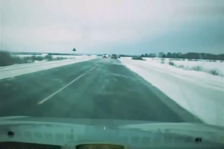 Эх, Серёжа, лучше б ты в поле свернул куда-нибудь