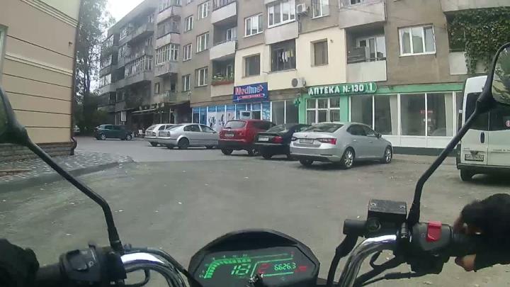 Традиционно своим примером продемонстрирую как нужно действовать в таких ситуациях