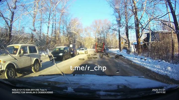 Мужик, запаску надо?