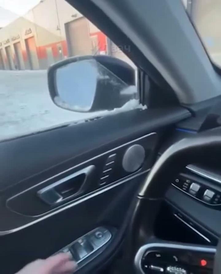 Китайские Chery Tiggo сами блокируют двери и запирают водителей внутри