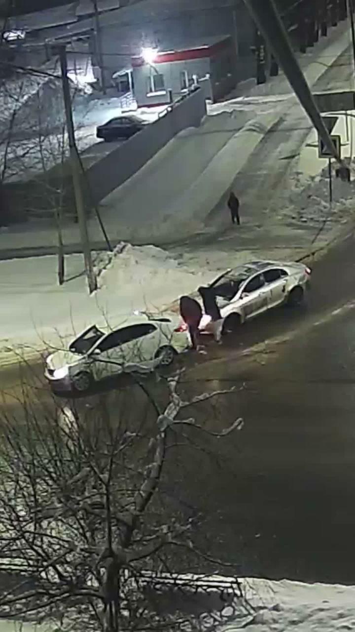 Интересно они там ездят