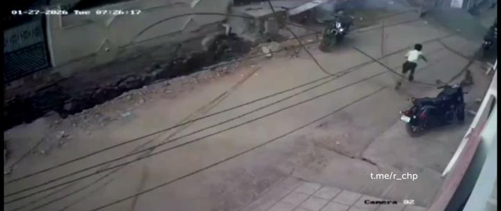 А это прокачанный мальчик (Интуиция +100, Ловкость +100)